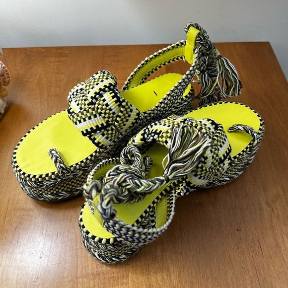 Amambaih Maria Flatform Sandals ny Anthropologie - Picture 6 of 9